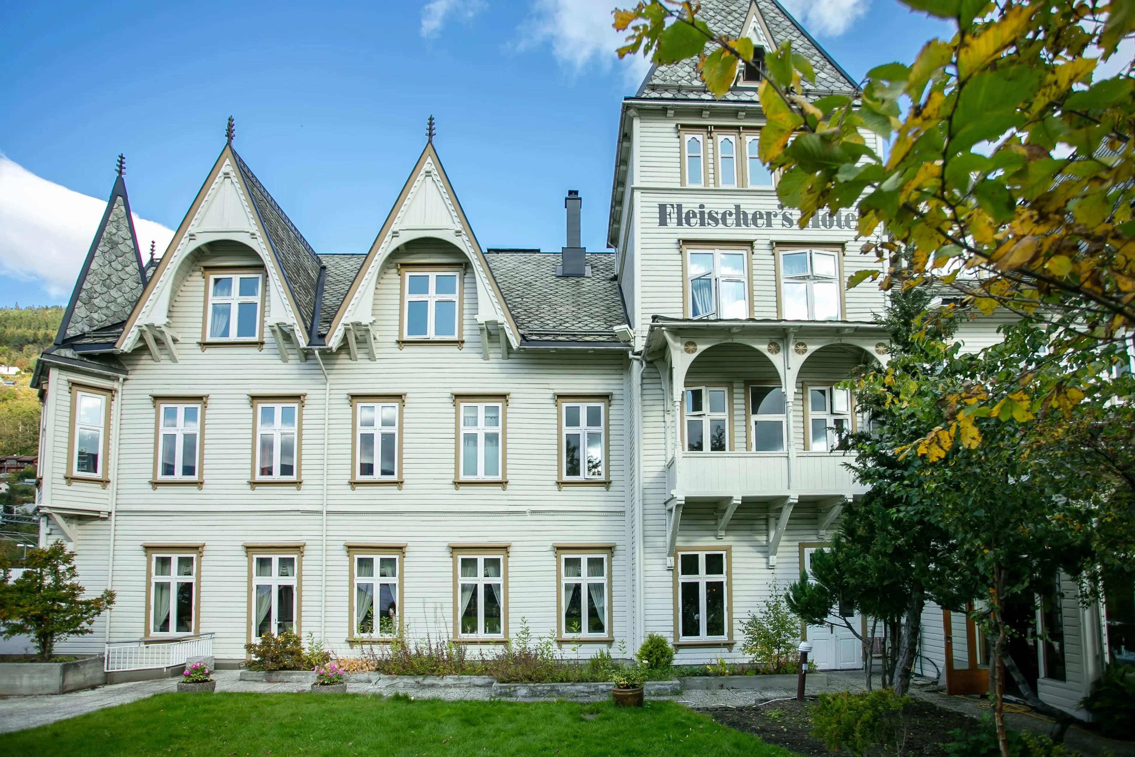 Fleischer’s Hotel Partners with Altek AI to Modernize Historic Hospitality with AI Chatbot and AI Email Assistant